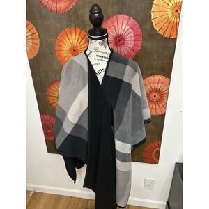Ike Behar Women’s Wrap Plaid Poncho Jacket Equestrian Chic Heritage One Size